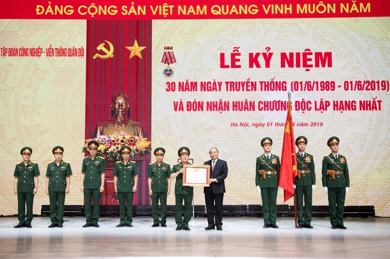 Tập đoàn Viettel và sứ mệnh "kiến tạo xã hội số"